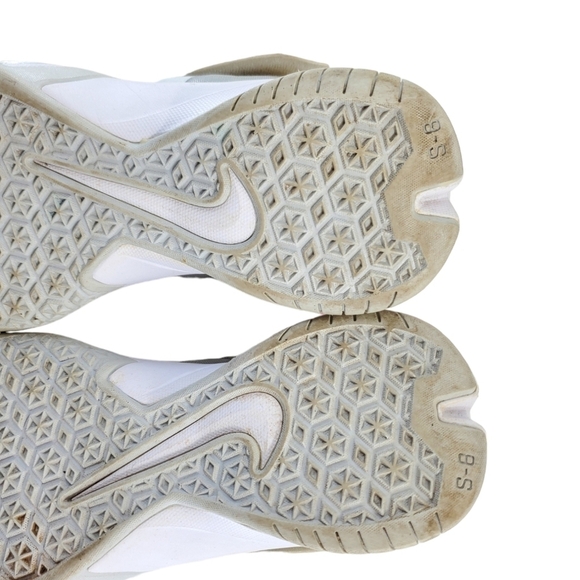 Nike Zoom Soldier 8 Lebron Basketball Shoes Youth 6 Y White Gray Hi Top Athletic - Picture 12 of 14